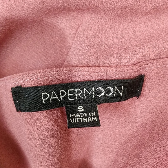 (3/$15) Flowy adjustable spaghetti straps blouse - Picture 9 of 9